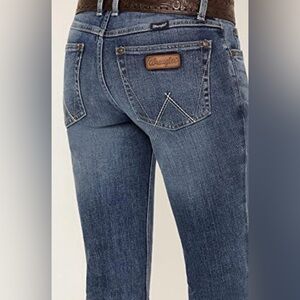 Wrangler Retro Women's Mae Mid Rise Bootcut Jeans 9x34